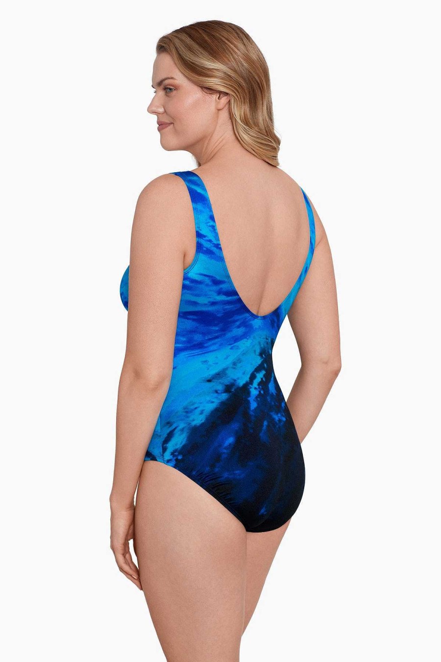 Swim Longitude | Panel Scoopneck Long Torso Tank Swimsuit At Sea Level Blue